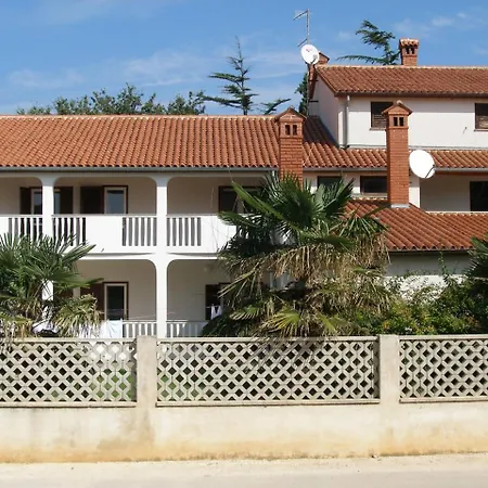 Apartments Grakalic Great Location Medulin Kültér fotó