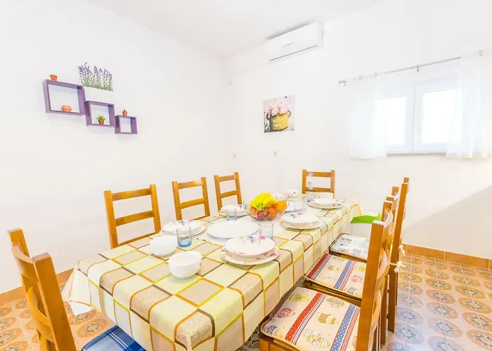 Apartments Grakalic Great Location