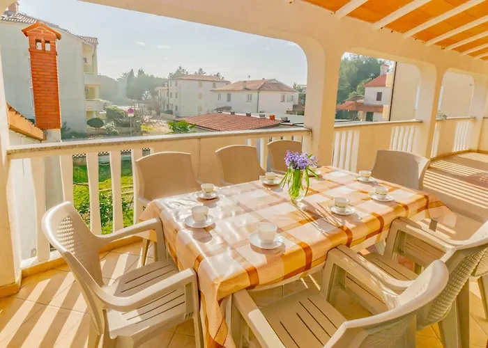 Apartments Grakalic Great Location