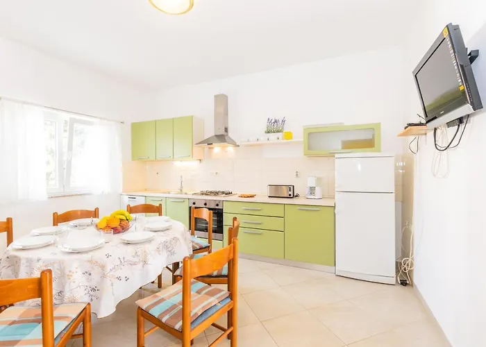 Apartments Grakalic Great Location